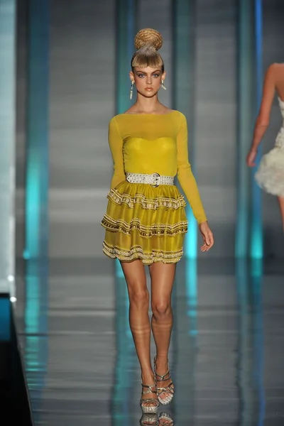 Look 21